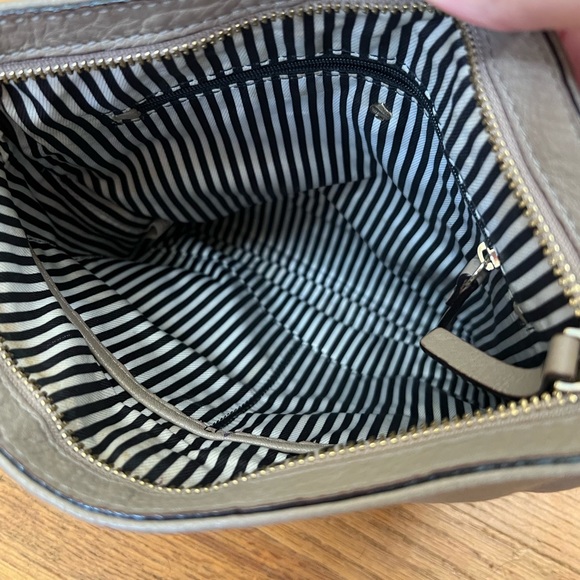 Kate Spade crossbody purse - Picture 2 of 5
